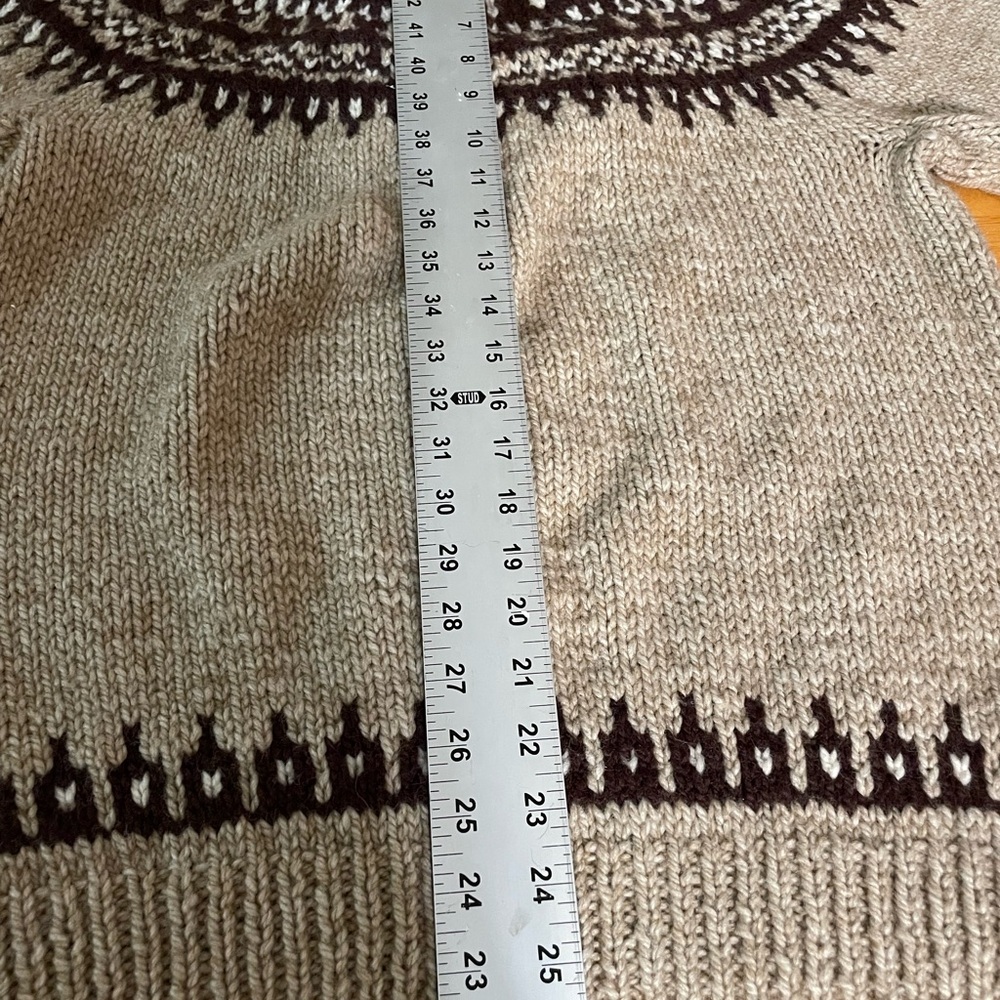 Vintage handmade Fair Isle zipper Cardigan Sweater size woman large, men’s med​ - Picture 3 of 9